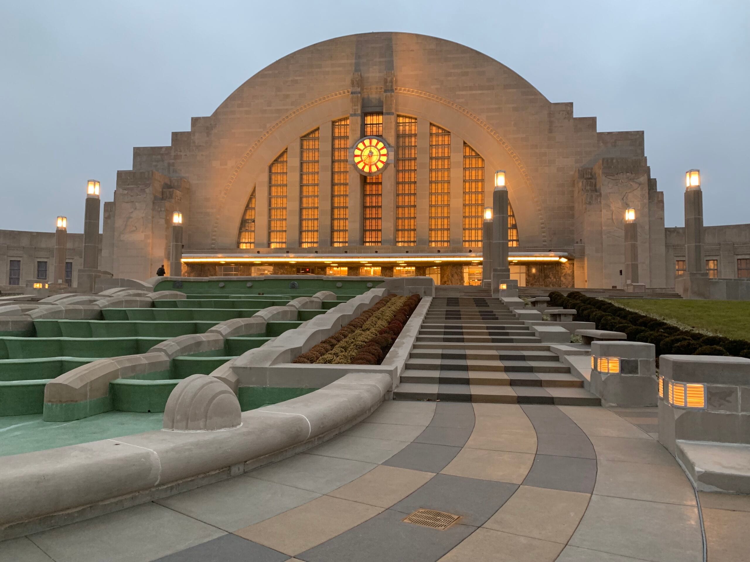 UT_exterior_night_Nov2018_2